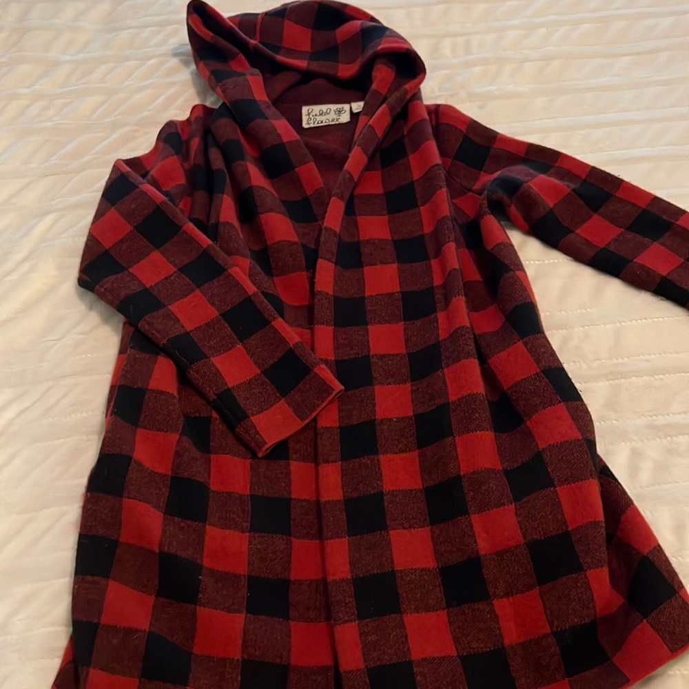 Sweater coat with hood. Open. No buttons